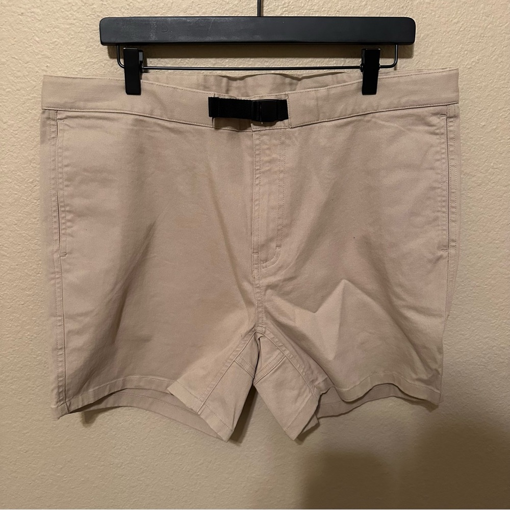 NWT Bearded Goat Boundless Khaki 5” Shorts